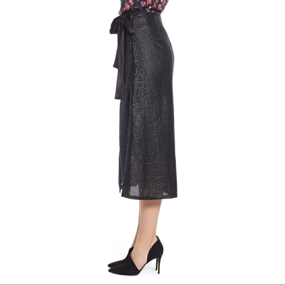 Nwt Something Navy Sequin Wrap Midipartyskirt - image 3